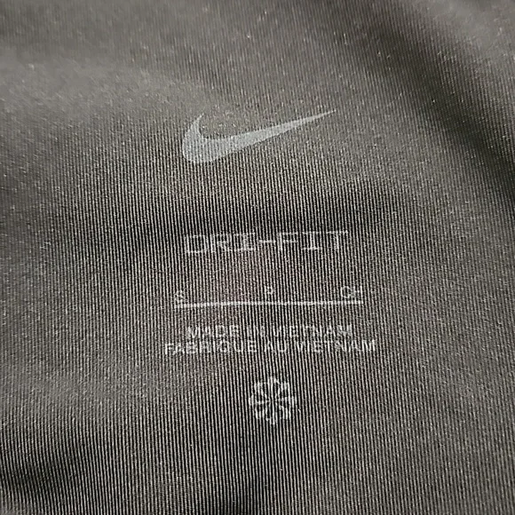 Nike dri fit sports bra size small - Picture 3 of 3